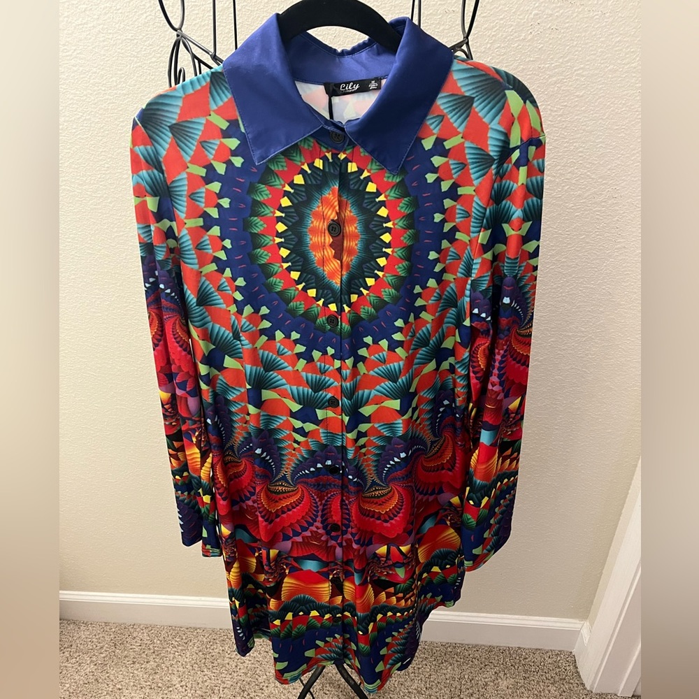 ✨Lily by Firmiana button back shirt dress size M✨